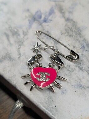 Pink Enamel Crab Sweater Brooch Pin Silver Tone Crystal Nautical Coastal Pin